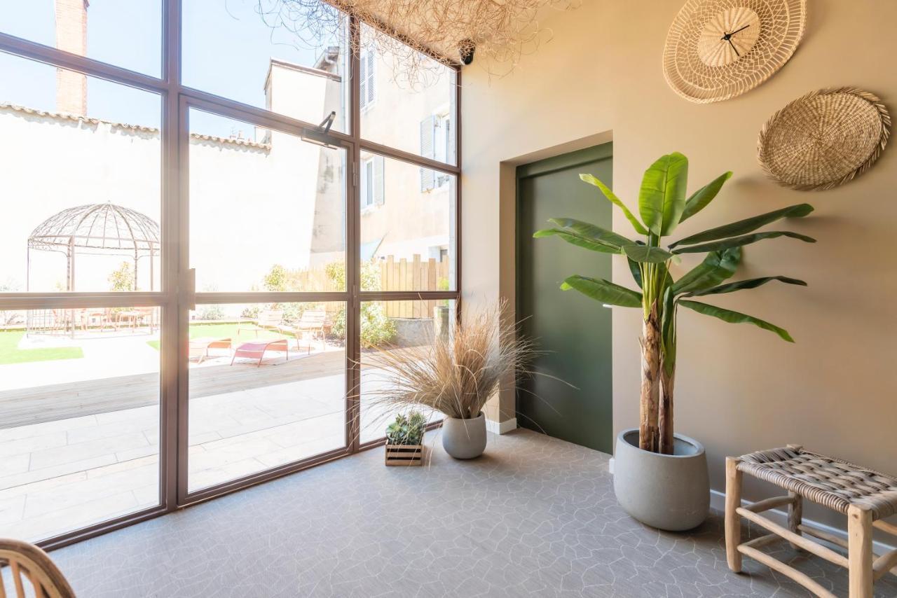 Le Boho . Centre-Ville Macon . Proche Gare . Design . Neuf . Wifi . Climatisation . Confort Exterior photo